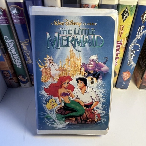 Walt Disney VHS Lot of 13 The Classics Black Diamond The Little Mermaid Banned - Picture 4 of 16